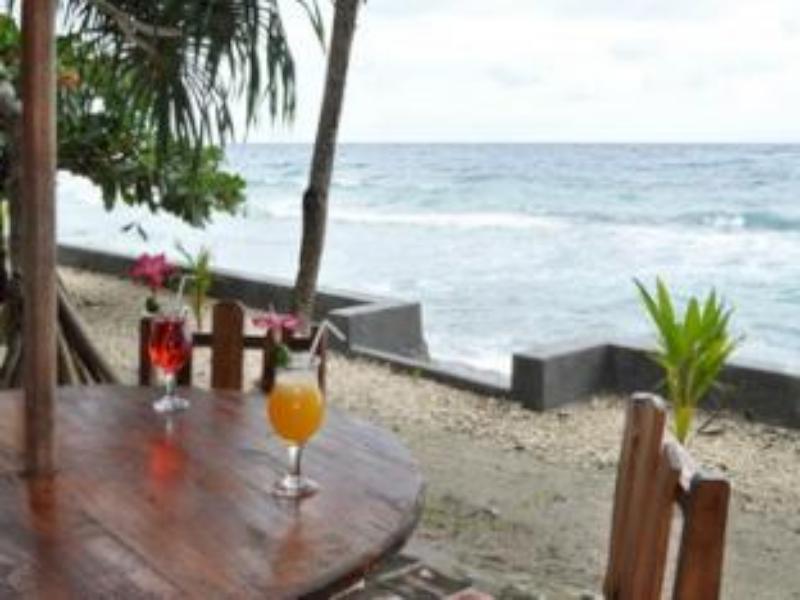 Oyo 1688 Collin Beach Hotel Ambon Εξωτερικό φωτογραφία