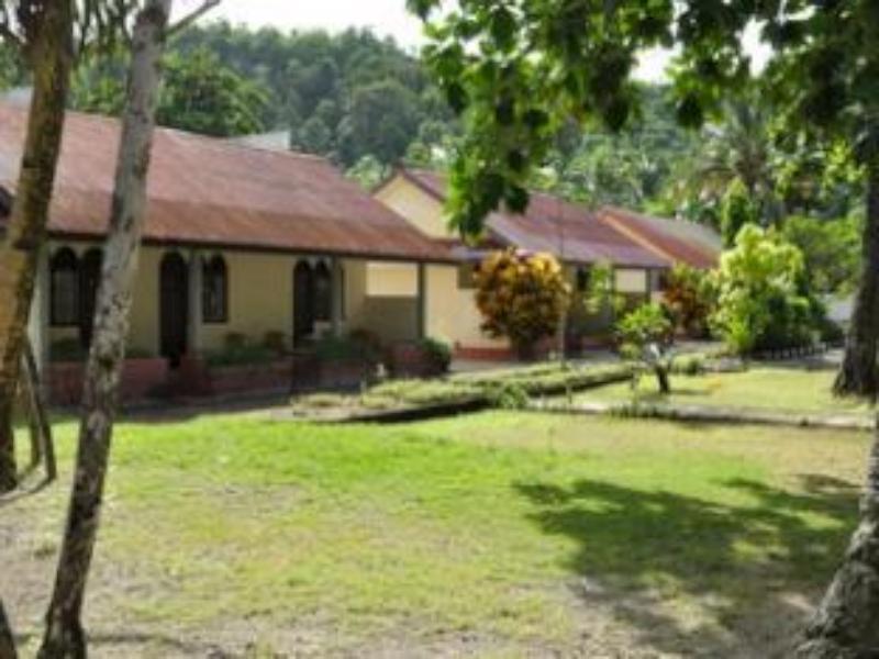 Oyo 1688 Collin Beach Hotel Ambon Εξωτερικό φωτογραφία